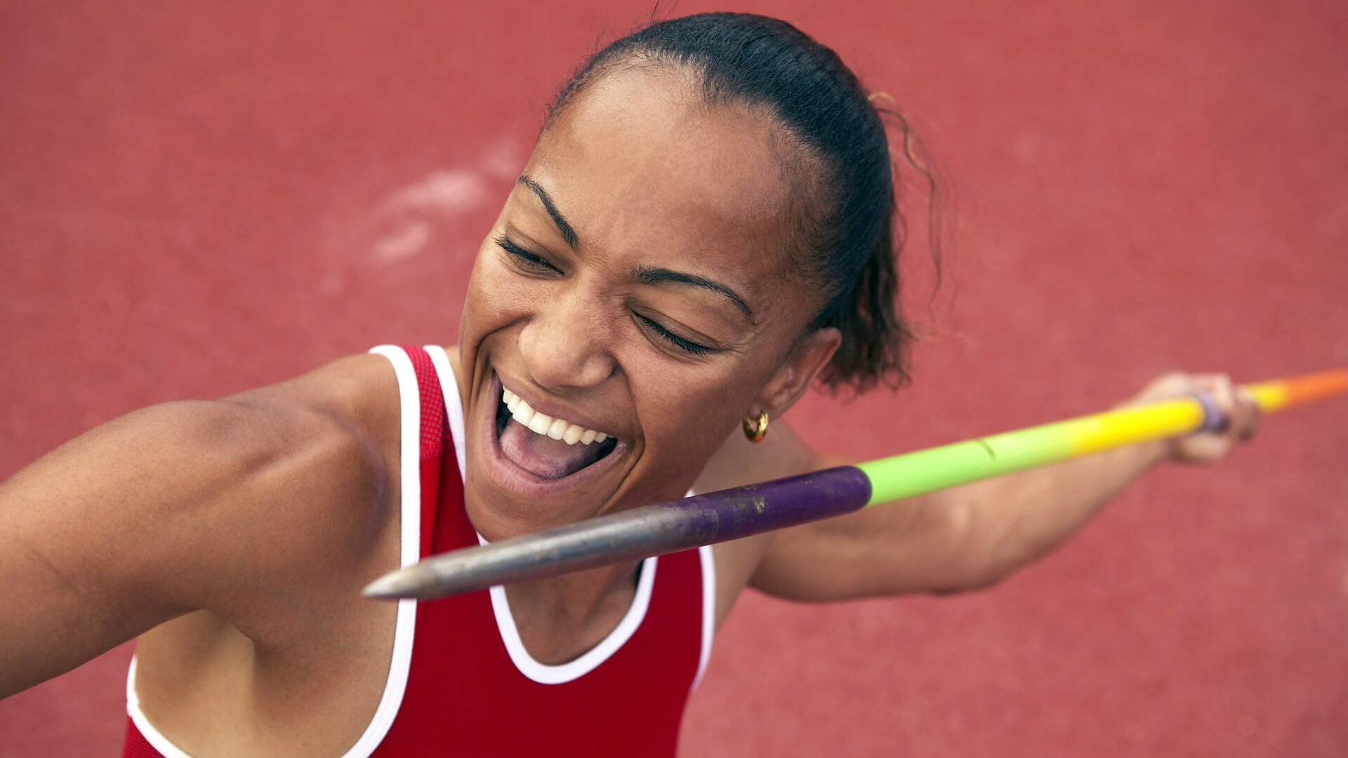 恩多比·恩乔：世界级后卫与全能踢球专家，为南非队打造完美进攻